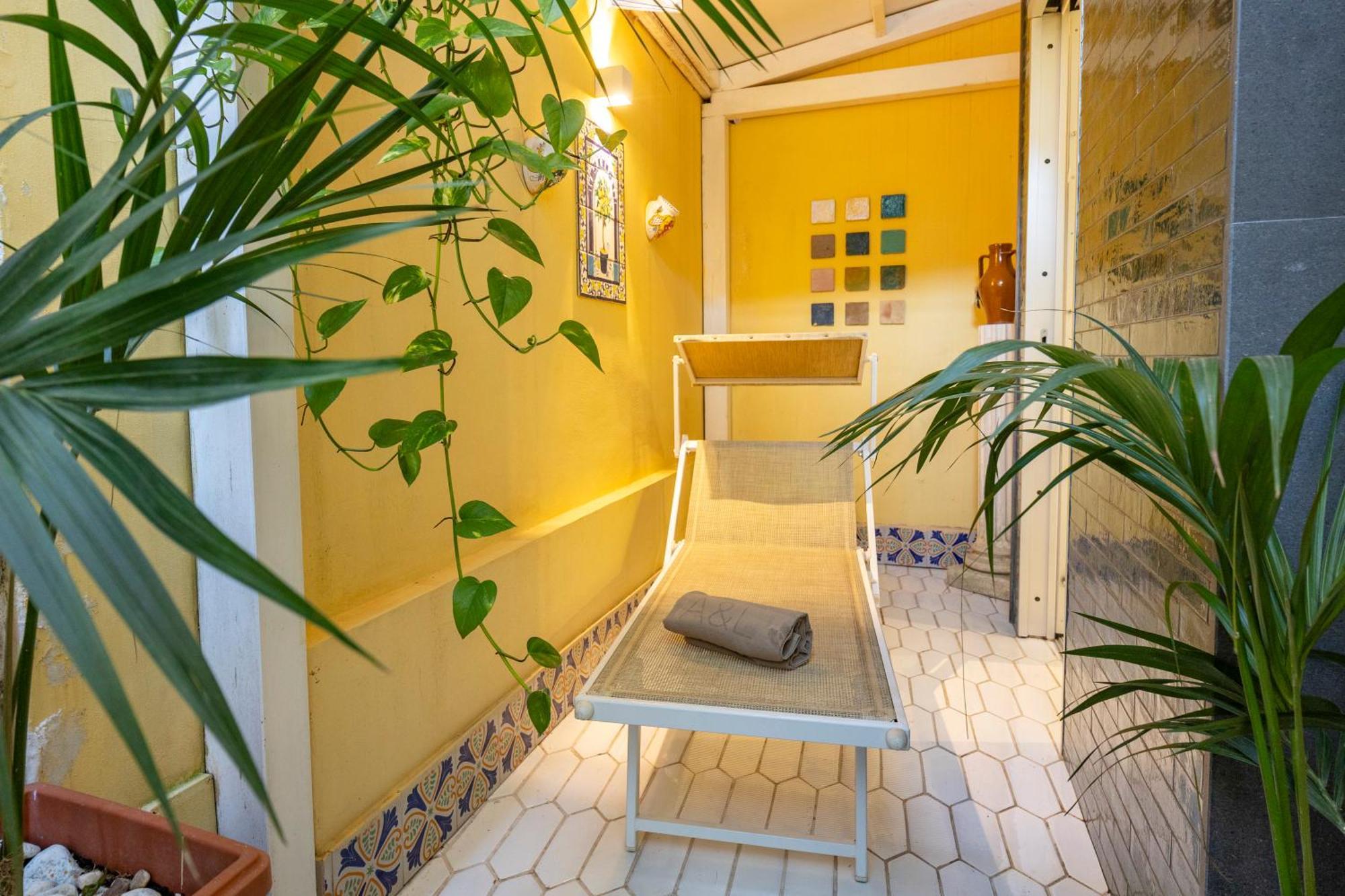 Suite Apartment Capri Con Jacuzzi In Piazzetta Екстер'єр фото